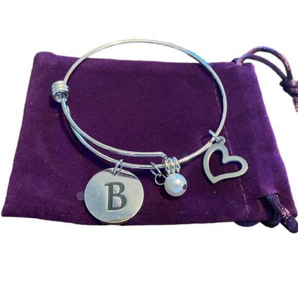 Silver B Pearl Heart Pendant Bangle Bracelet One Size - Picture 1 of 2